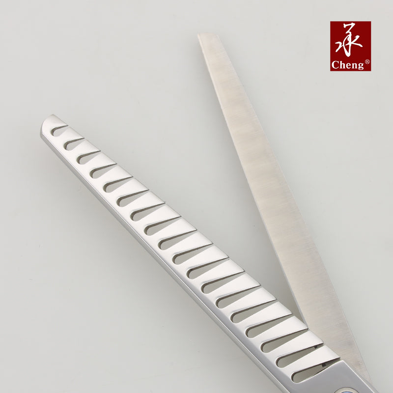 105-7018 7.0inch 18T Chunker Pet Grooming Shears Japanese 440C Steel about=45%